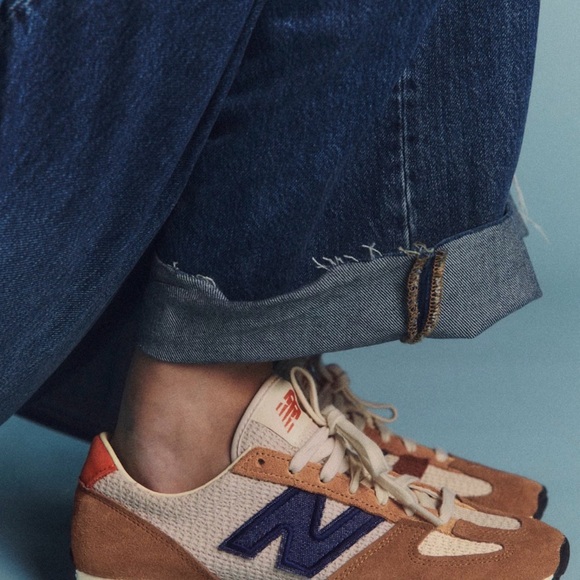 Sezane x New Balance Beige and Navy Sneakers - Picture 5 of 6